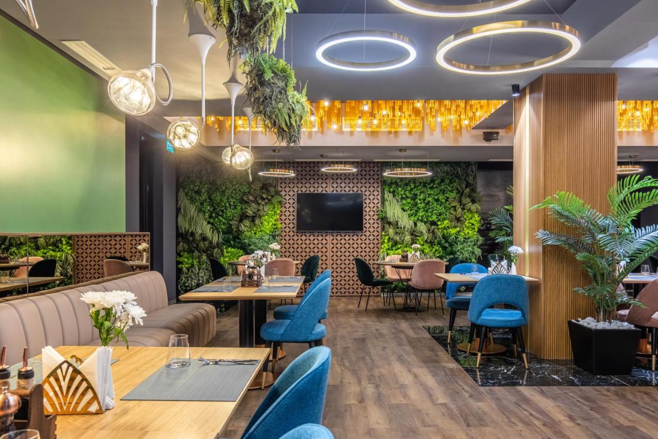 Hotel Kristal Focşani المظهر الخارجي الصورة