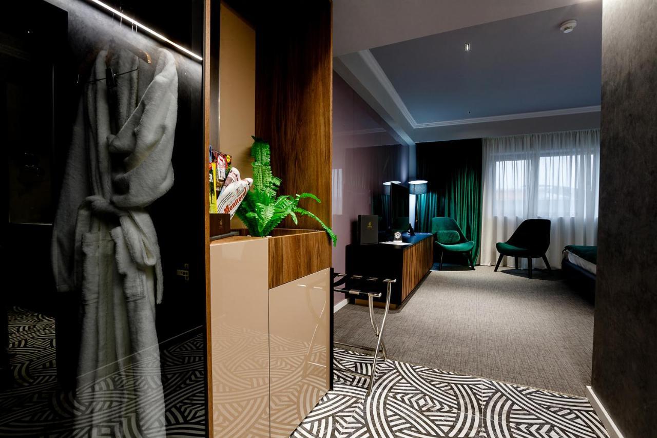 Hotel Kristal Focşani المظهر الخارجي الصورة