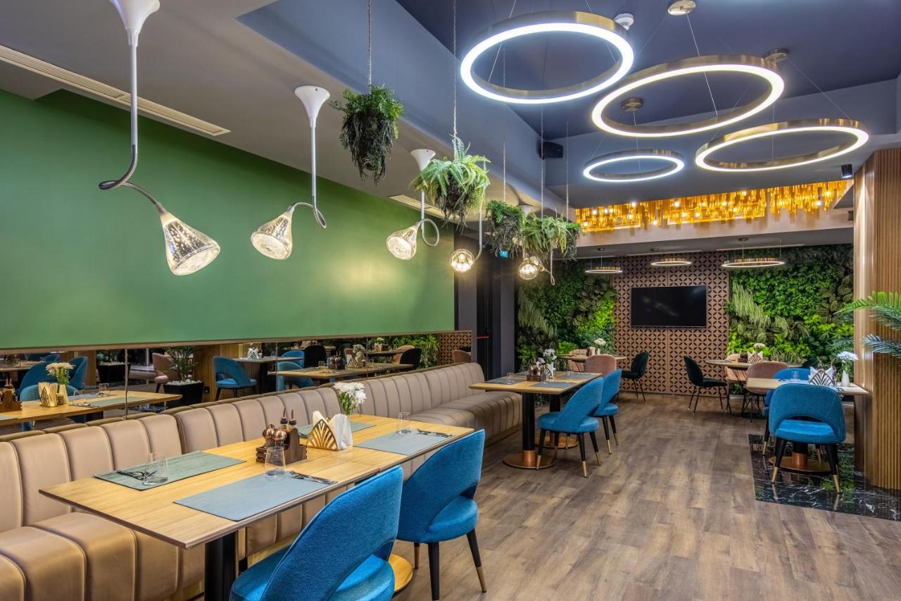 Hotel Kristal Focşani المظهر الخارجي الصورة