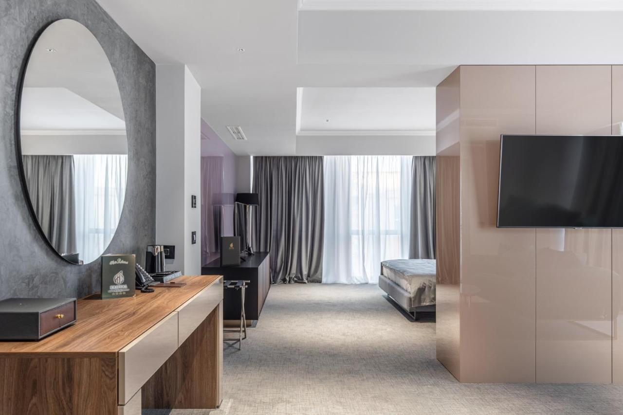 Hotel Kristal Focşani المظهر الخارجي الصورة