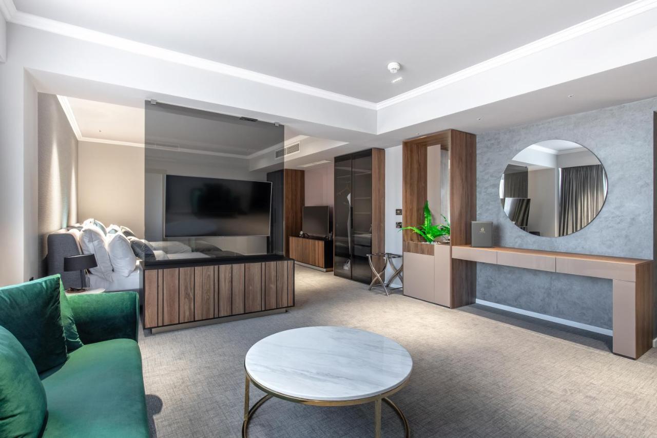 Hotel Kristal Focşani المظهر الخارجي الصورة