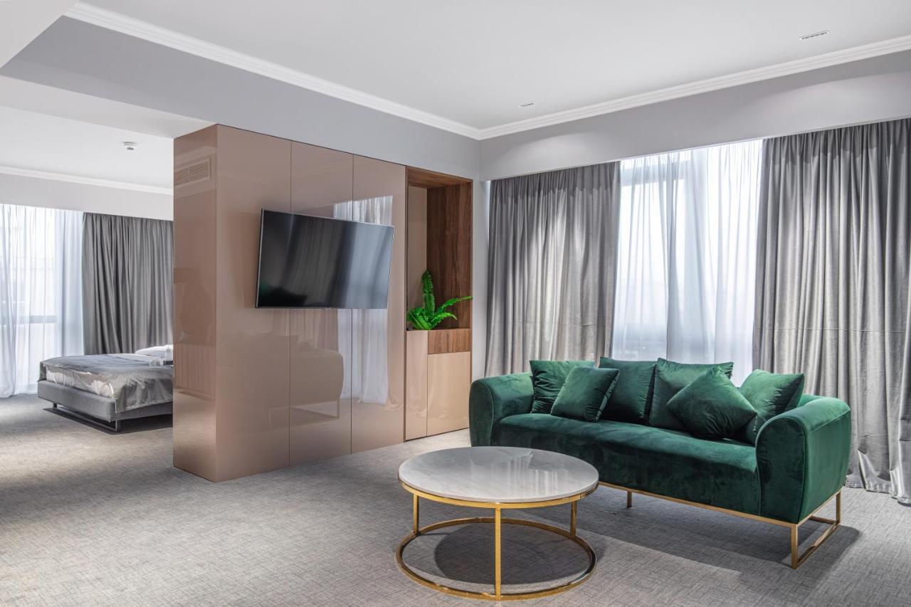 Hotel Kristal Focşani المظهر الخارجي الصورة
